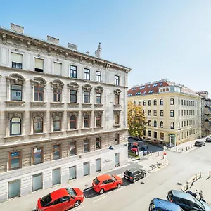  Appartement Zeus Design Schoenbrunn