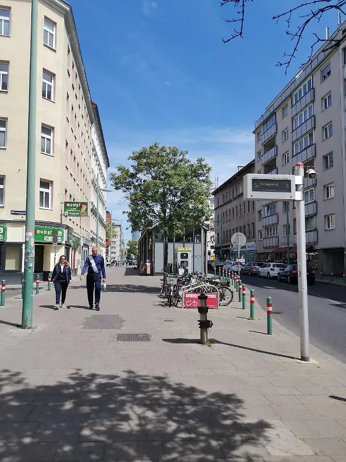 Apartments Hellwagstrasse Vienne