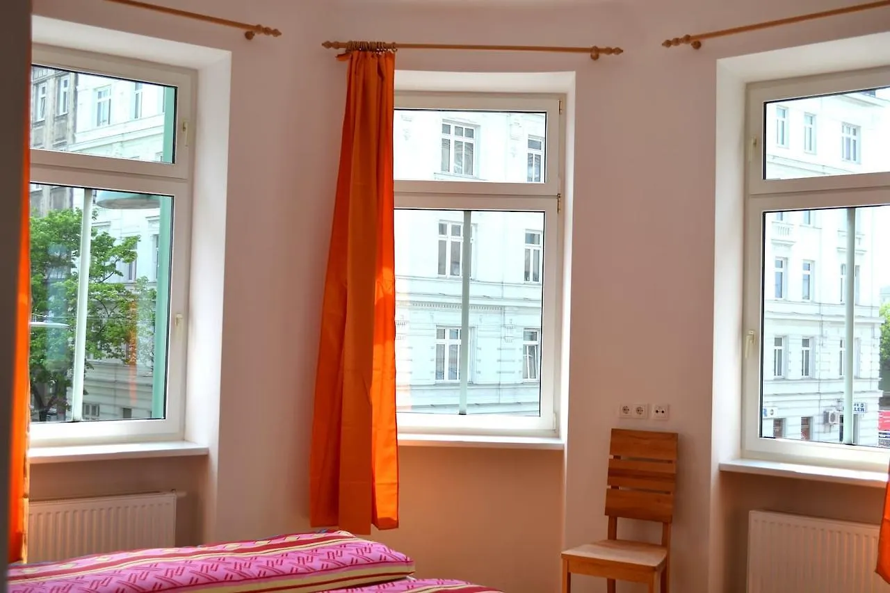 Apartments Hellwagstrasse Vienne