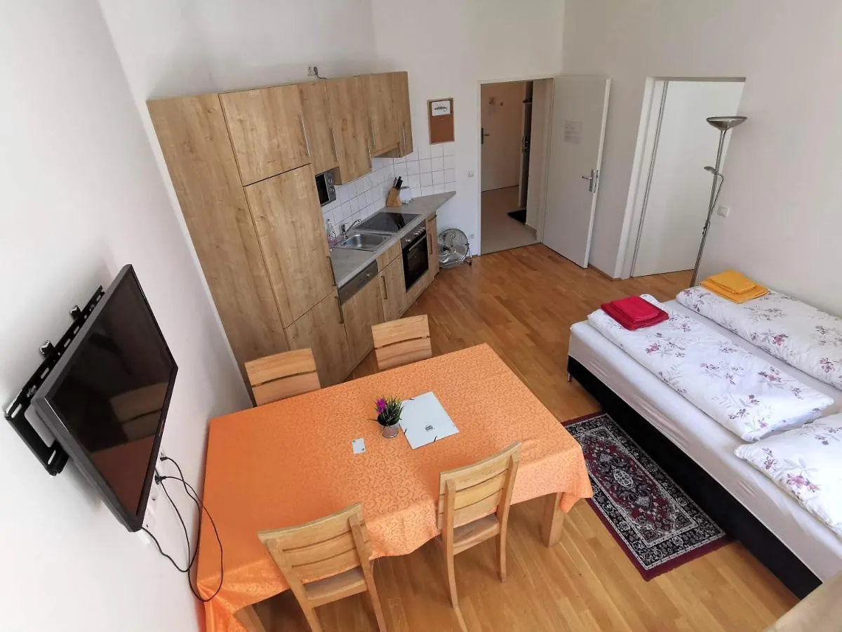 Apartments Hellwagstrasse Vienna Austria
