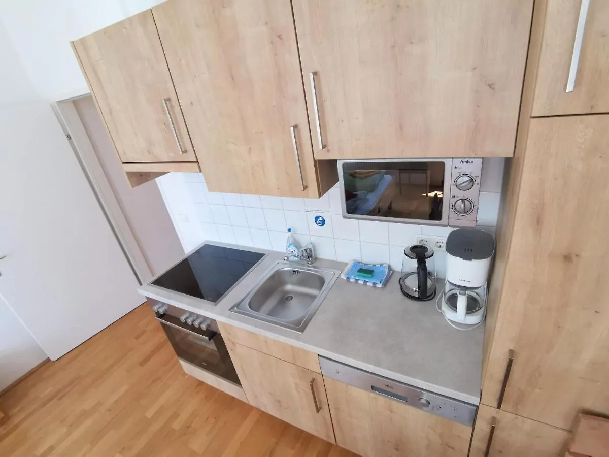 Apartments Hellwagstrasse Vienna Austria